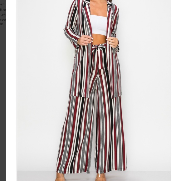 NWT Women's 2pc Stripe Collared Button Down Wide Leg Matching Suit Trend - Picture 1 of 4